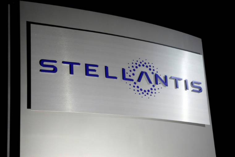 Le chiffre d'affaires de Stellantis, quatrième fabricant automobile mondial, a baissé de 12% au premier trimestre ( AFP / JEFF KOWALSKY )