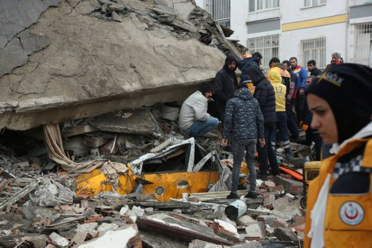 Tremblement de terre à Diyarbakir, en Turquie