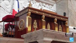Législatives anticipées en France : quels pouvoirs pour le président en cas de cohabitation ?