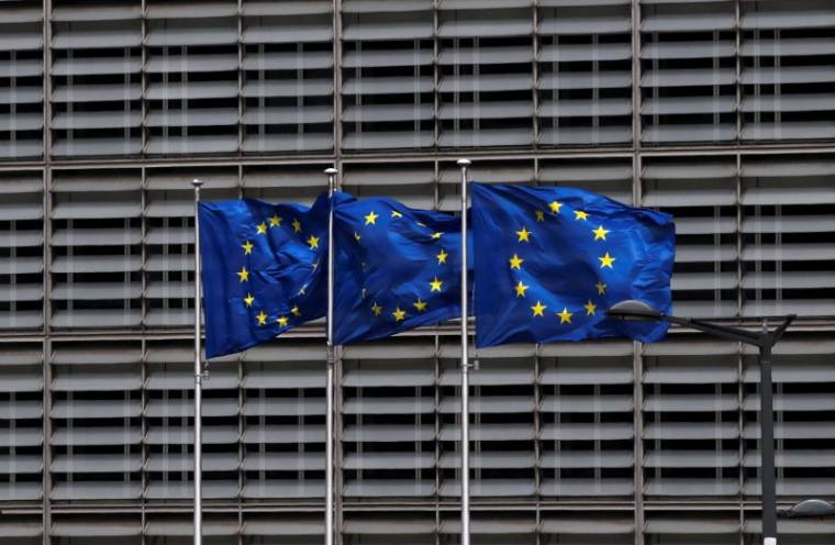 L'UE A REÇU PLUS DE 76 MILLIARDS D'EUROS DE DEMANDE POUR SA 1ÈRE ÉMISSION OBLIGATAIRE LIÉE AU FONDS DE RELANCE
