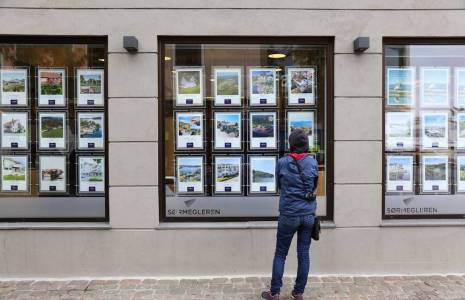 La baisse de l'immobilier se confirme-iStock-tupungato