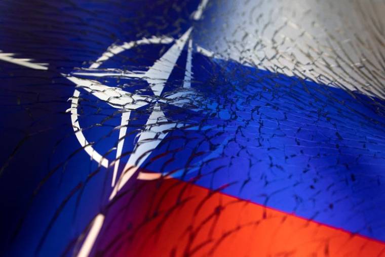 MOSCOU MET L'OTAN EN GARDE CONTRE UNE ADHÉSION DE LA FINLANDE ET LA SUÈDE