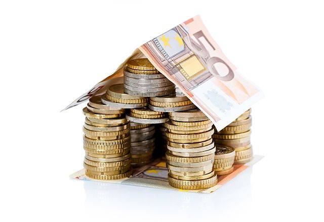Immobilier: les Français continuent à se ruer sur la pierre papier (Crédits photo : Adobe Stock -  )