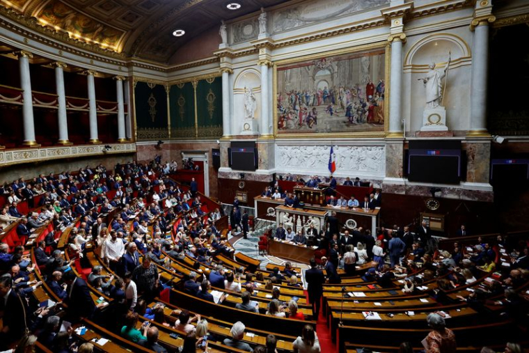 PREMIÈRE SÉANCE POUR UNE ASSEMBLÉE NATIONALE PLURIELLE