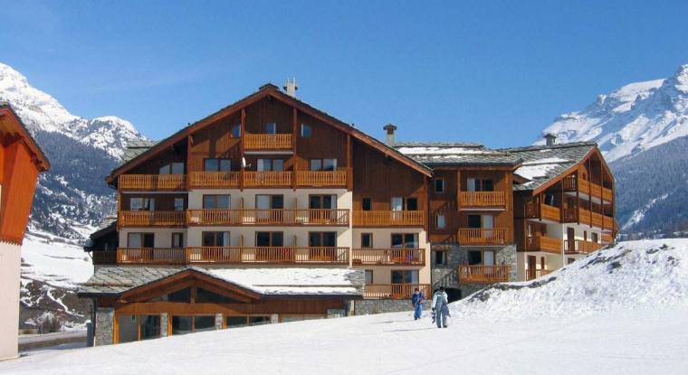 Achetez une résidence secondaire à la montagne est une bonne idée, même sans neige. (© DR)