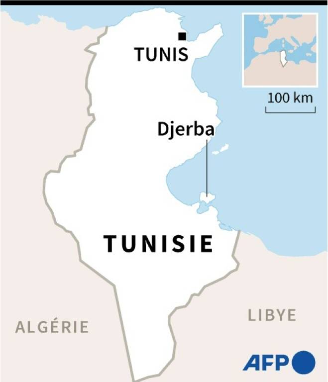Carte de Tunisie localisant l'île de Djerba, où plusieurs personnes ont été tuées par balles dans une synagogue par un gendarme mardi ( AFP /  )