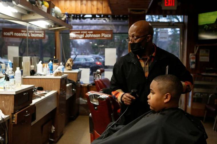 Un salon de coiffure dans l'Illinois