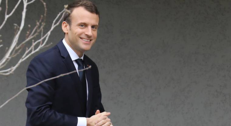 Le Revenu fait le point sur les «autres réformes Macron». (© L. Marin / AFP)