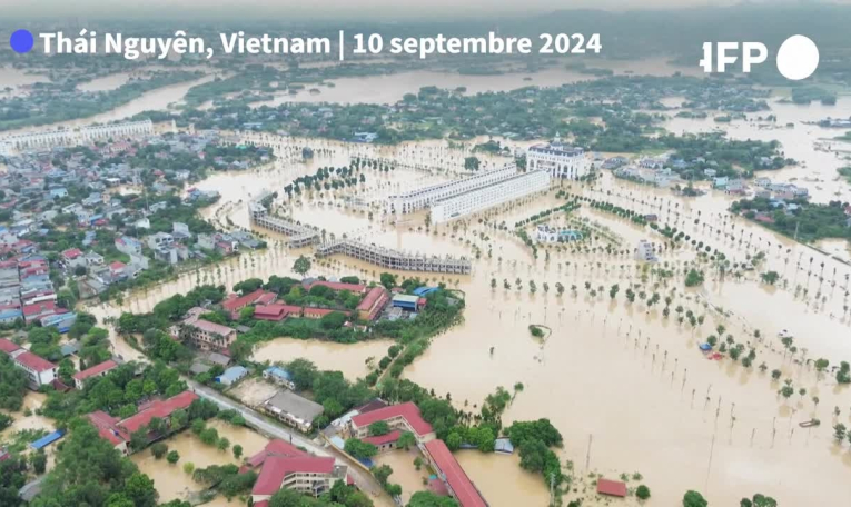 Typhon Yagi : le Vietnam en proie à des inondations monstres