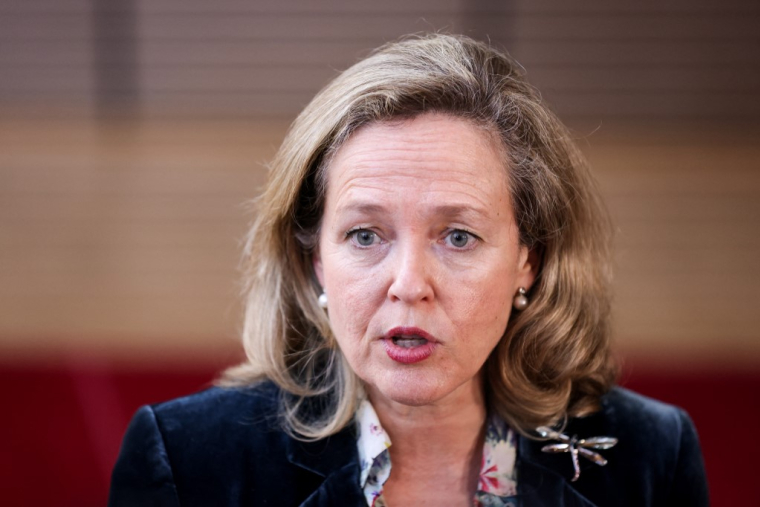 Nadia Calviño, la ministre espagnole des Finances, arrive à une réunion de l'Eurogroupe au siège de l'UE à Bruxelles, le 13 mars 2023.  ( AFP / KENZO TRIBOUILLARD )