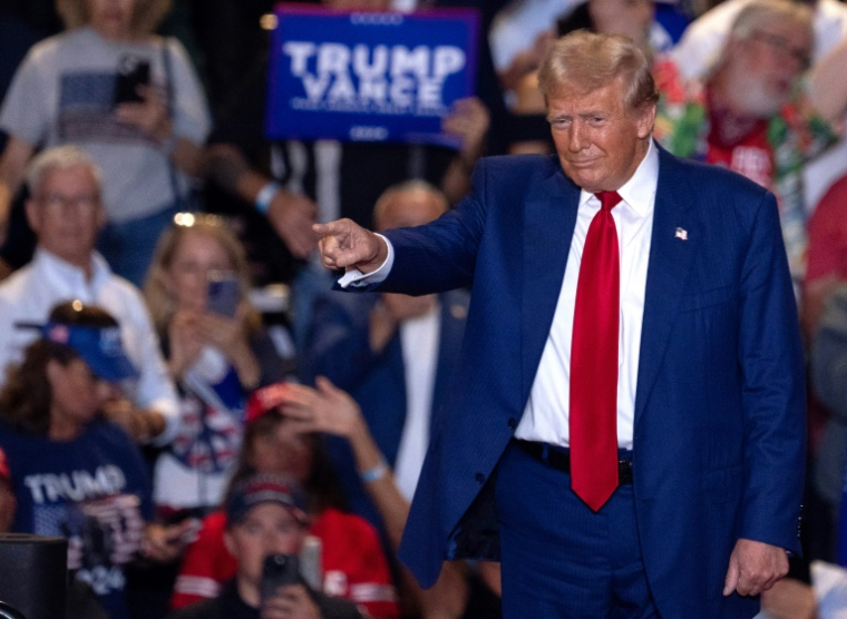 L'ex-président américain et candidat républicain à la présidentielle Donald Trump lors d'un meeting à Uniondale (New York), aux Etats-Unis, le 18 septembre 2024 ( AFP / David Dee Delgado )