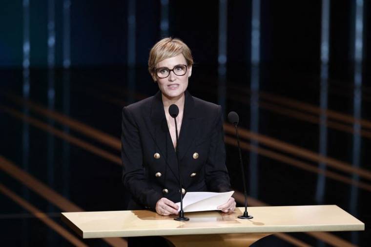 L'actrice Judith Godrèche donnant un discours lors de la 49e cérémonie des César