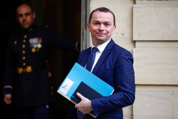 Photo du ministre français du Travail, du Plein emploi et de l'Insertion, Olivier Dussopt