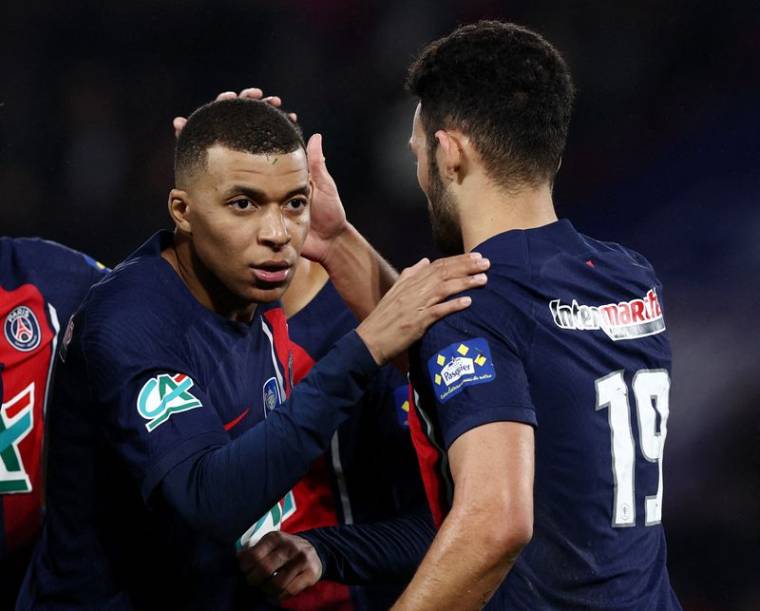 Le PSG élimine Brest, Lyon sort Lille