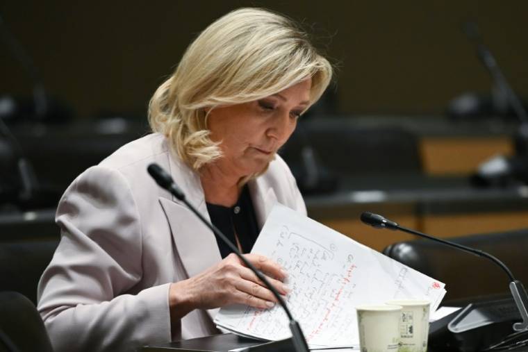 L'ancienne présidente du Rassemblement national, Marine Le Pen, le 24 mai 2023 à l'Assemblée nationale, à Paris ( AFP / Christophe ARCHAMBAULT )