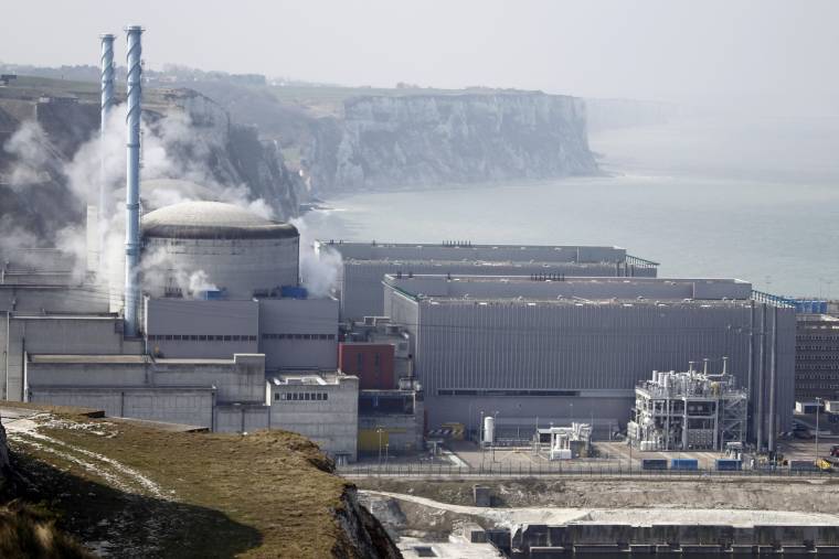La centrale nucléaire de Penly (Seine-Maritime). ( AFP / CHARLY TRIBALLEAU )