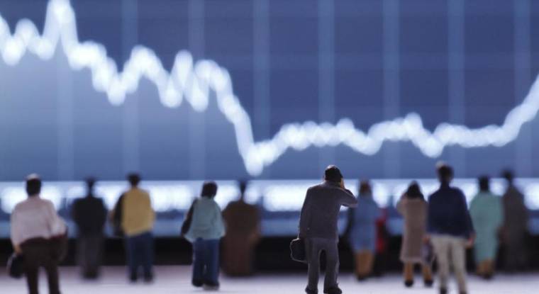 Le krach boursier a attiré des particuliers vers les marchés actions. (© Shutterstock)