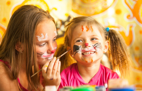 Créativité à l'abri  5 activités indoor à proposer à vos enfants