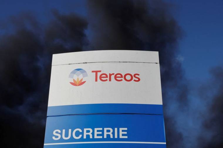 Photo du logo Tereos visible à l'extérieur sur le site d'Escaudoeuvres