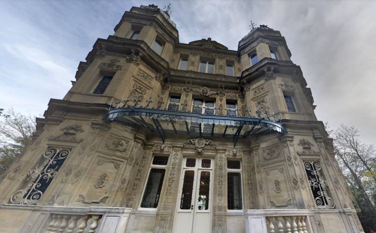 Certains gagnants passeront une nuit dans le château de Monte-Cristo de l'écrivain Alexandre Dumas au Port-Marly. (Google street view)