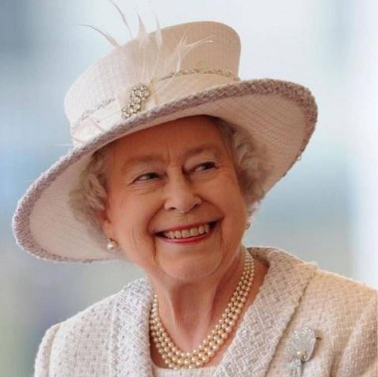 Quelle est la fortune de la reine d’Angleterre? crédit photo : Capture d’écran Instagram