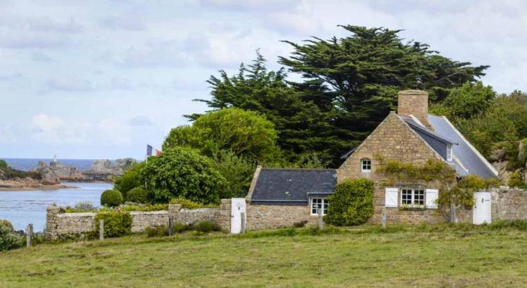 Une maison en Bretagne. (© Adobestock)