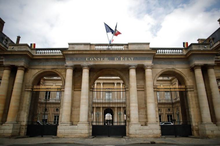 FRANCE: LA RÉVISION DES CONTRATS SOLAIRES ATTAQUÉE AU CONSEIL D'ETAT