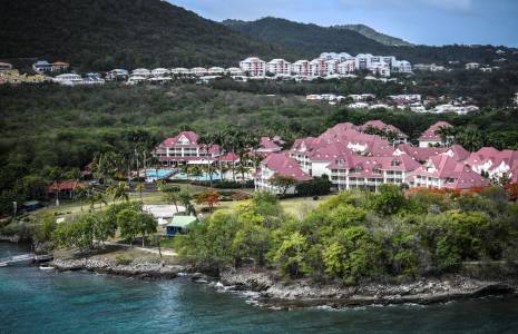 Le village Pierre & Vacances de Sainte-Luce, en Martinique, le 15 juin 2022. ( AFP / STEPHANE DE SAKUTIN )