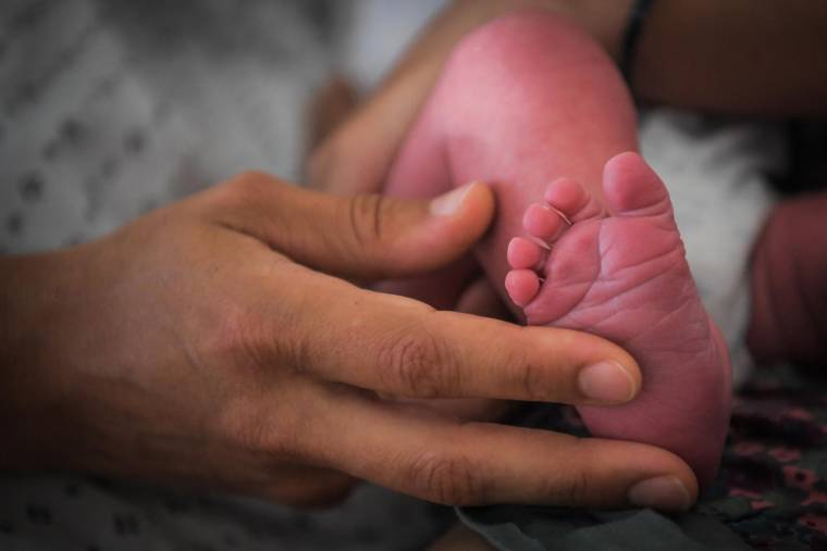 Quelque 736.000 bébés sont nés en France en 2020, soit le niveau le plus faible depuis 1945. ( AFP / LOIC VENANCE )