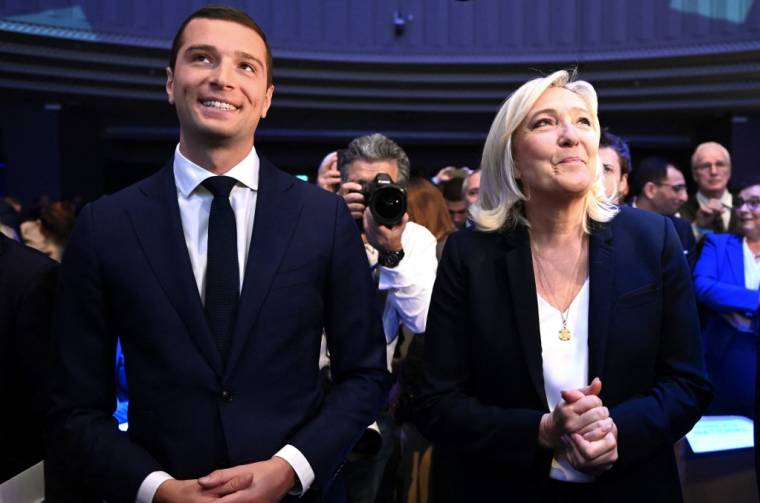Jordan Bardella et Marine Le Pen à Paris, le 5 novembre 2022. ( AFP / ALAIN JOCARD )
