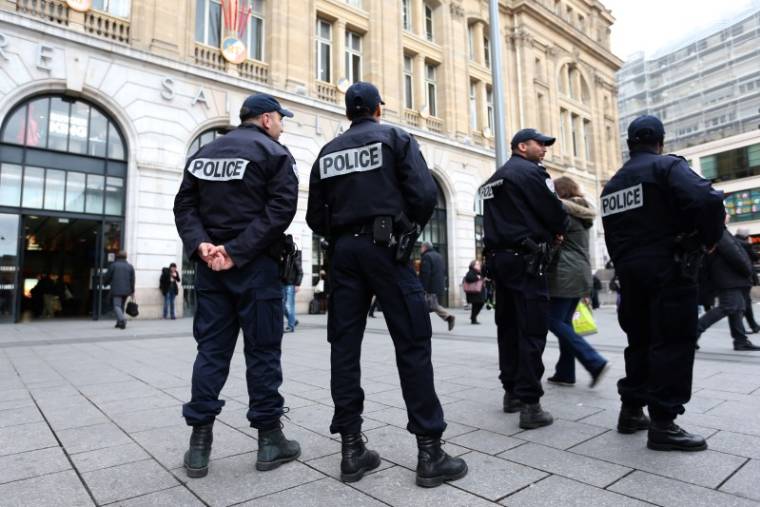DES POUVOIRS DE POLICE RENDUS À LA MAIRIE DE PARIS