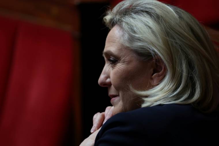 La présidente du groupe Rassemblement National à l'Assemblée nationale Marine Le Pen, le 29 avril 2024 à Paris ( AFP / Alain JOCARD )