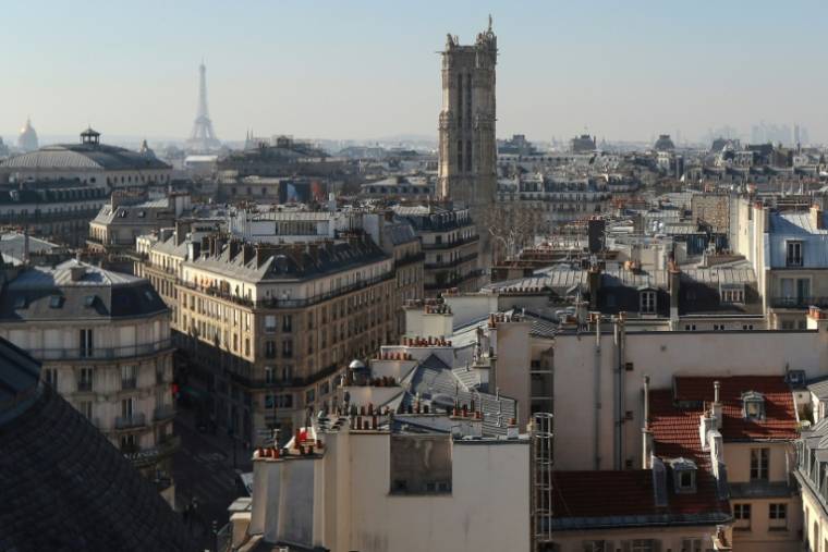 Près de 15,3 millions de visiteurs sont attendus en Ile-de-France pendant la période des Jeux olympiques et paralympiques, selon l'Office de tourisme de Paris ( AFP / JACQUES DEMARTHON )