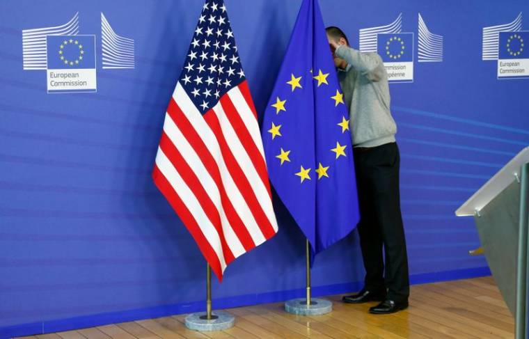 L'UE PROPOSE UN GEL TARIFAIRE DE SIX MOIS AVEC LES USA
