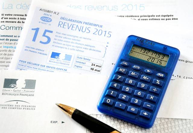 Coup de pouce des comptables pour bien déclarer ses revenus (Crédit photo; Shutterstock)