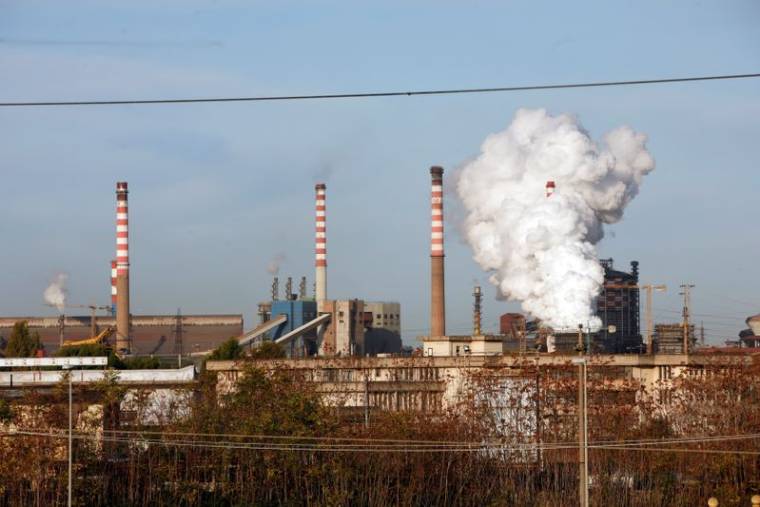 ITALIE: LES EX-PROPRIÉTAIRES DE L'ACIÉRIE ILVA LOURDEMENT CONDAMNÉS POUR POLLUTION