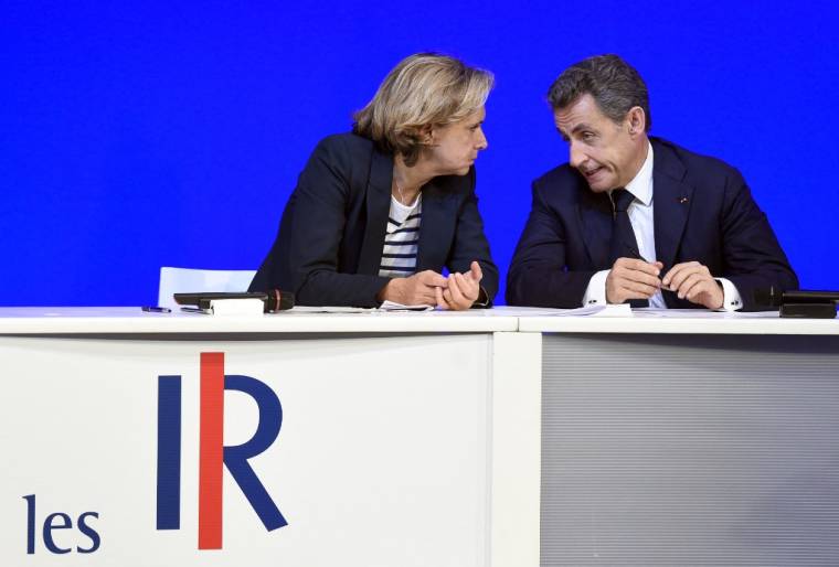 Valérie Pécresse et Nicolas Sarkozy à Paris, le 7 novembre 2015. ( AFP / ALAIN JOCARD )