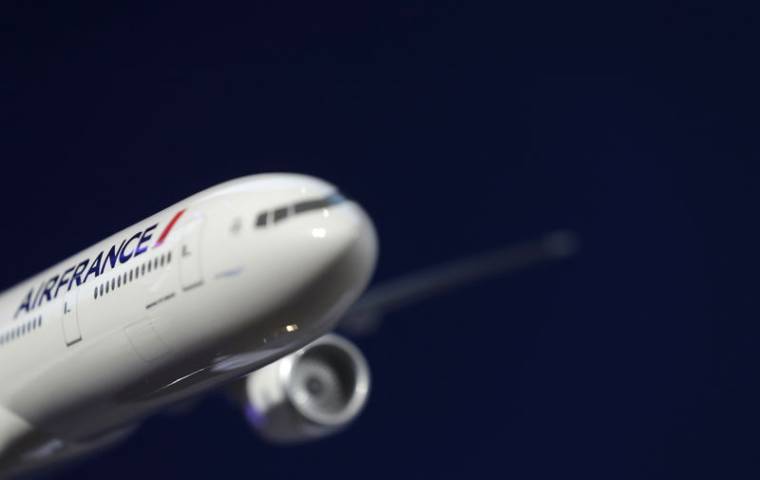 AIR FRANCE ET KLM ÉCHANGENT DES COMMANDES DE BOEING ET D'AIRBUS