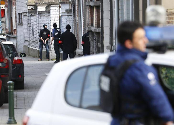 OPÉRATION POLICIÈRE À BRUXELLES LIÉE AUX ATTENTATS DE PARIS