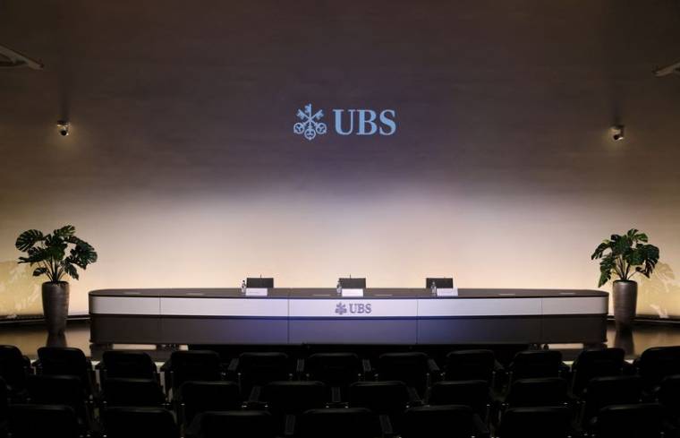 Photo du logo d'UBS lors d'un conférence de presse à Zurich