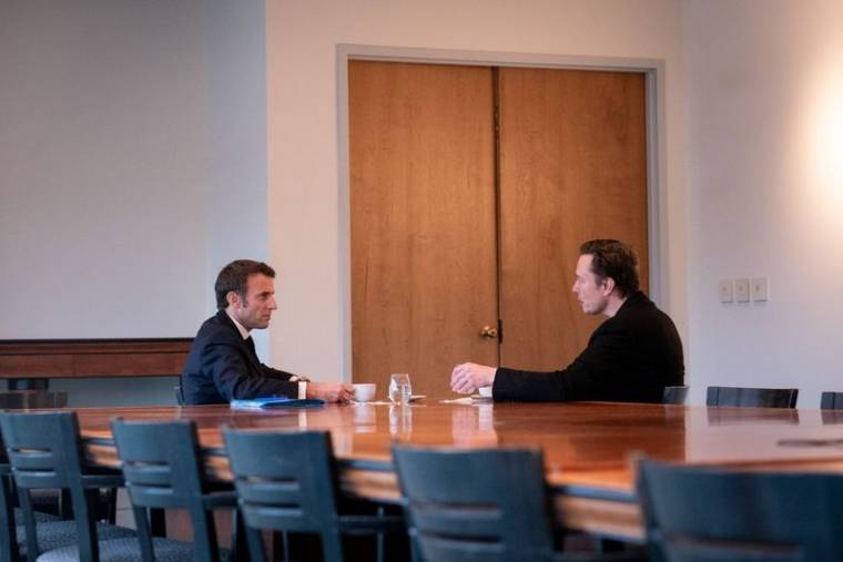 Le président français Emmanuel Macron et Elon Musk se rencontrent à la Nouvelle-Orléans