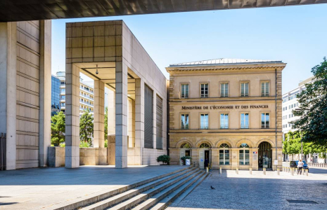 Impôts sur le revenu, les points de vigilance-iStock-olrat