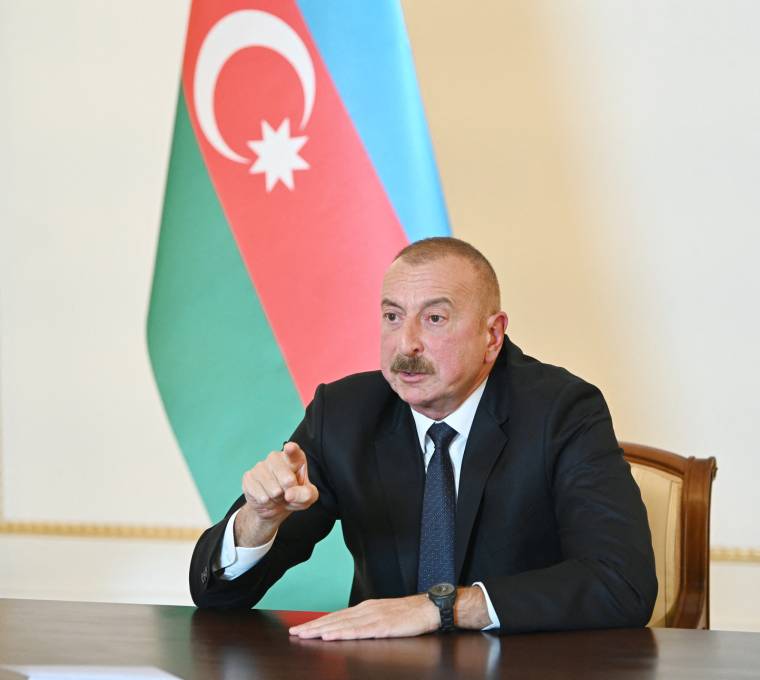 Le président azéri Ilham Aliev, le 4 octobre 2020, à Bakou. ( Azerbaijani presidency / HANDOUT )