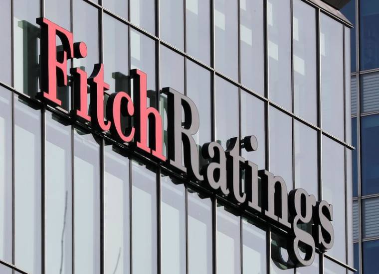 Logo de Fitch Ratings à Canary Wharf, Londres