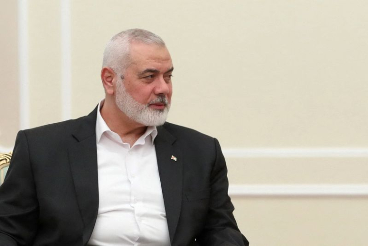 Le chef du Hamas Ismaïl Haniyeh rencontre le président iranien Masoud Pezeshkian à Téhéran