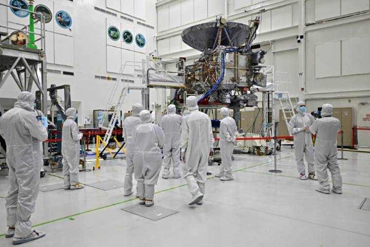 La sonde spatiale Clipper de la NASA au Jet Propulsion Laboratory de Pasadena, en Californie, le 11 avril 2024 ( AFP / Frederic J. Brown )