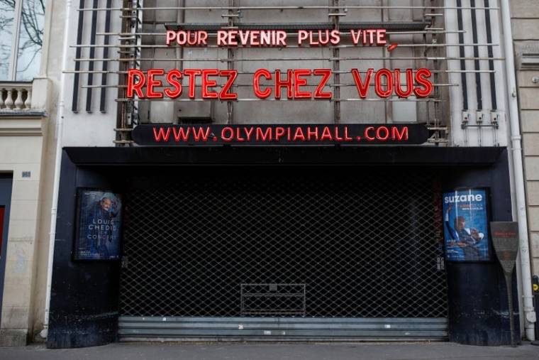 FRANCE: LE CONFINEMENT "TRÈS MAJORITAIREMENT" RESPECTÉ À PARIS