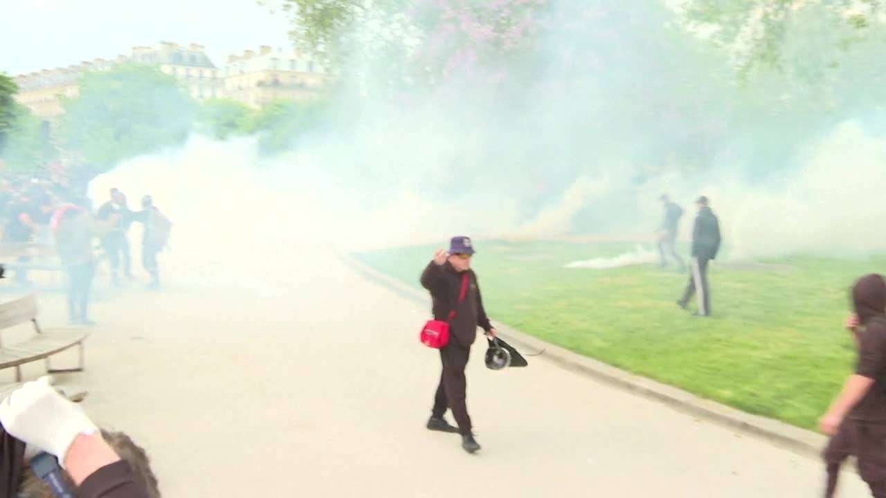 1er mai: quelques tensions à l'arrivée place de la Nation à Paris