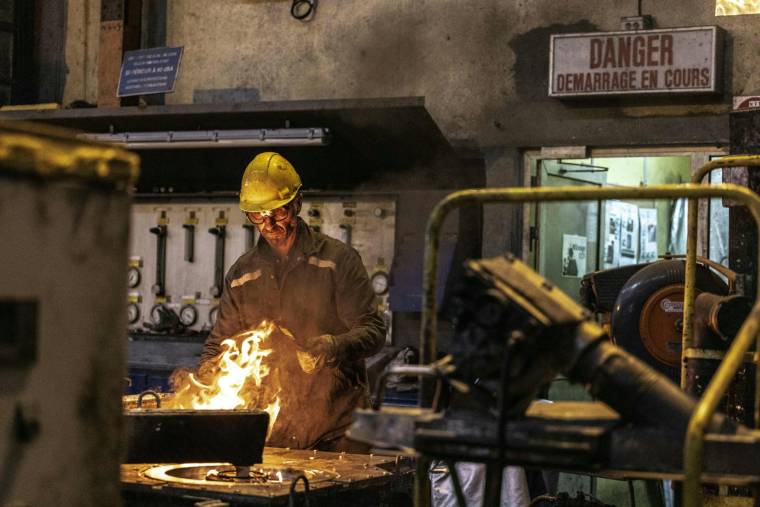 Une usine de production de billettes d'aluminium, à Tarascon-sur-Ariège (illustration) ( AFP / CHARLY TRIBALLEAU )