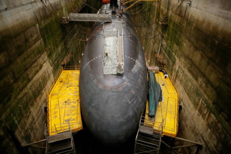 Un sous-marin à l'unité de défense de l'Île Longue, une base navale sous-marine, à Crozon, près de Brest, le 4 juillet 2017 ( X02520 / STEPHANE MAHE )